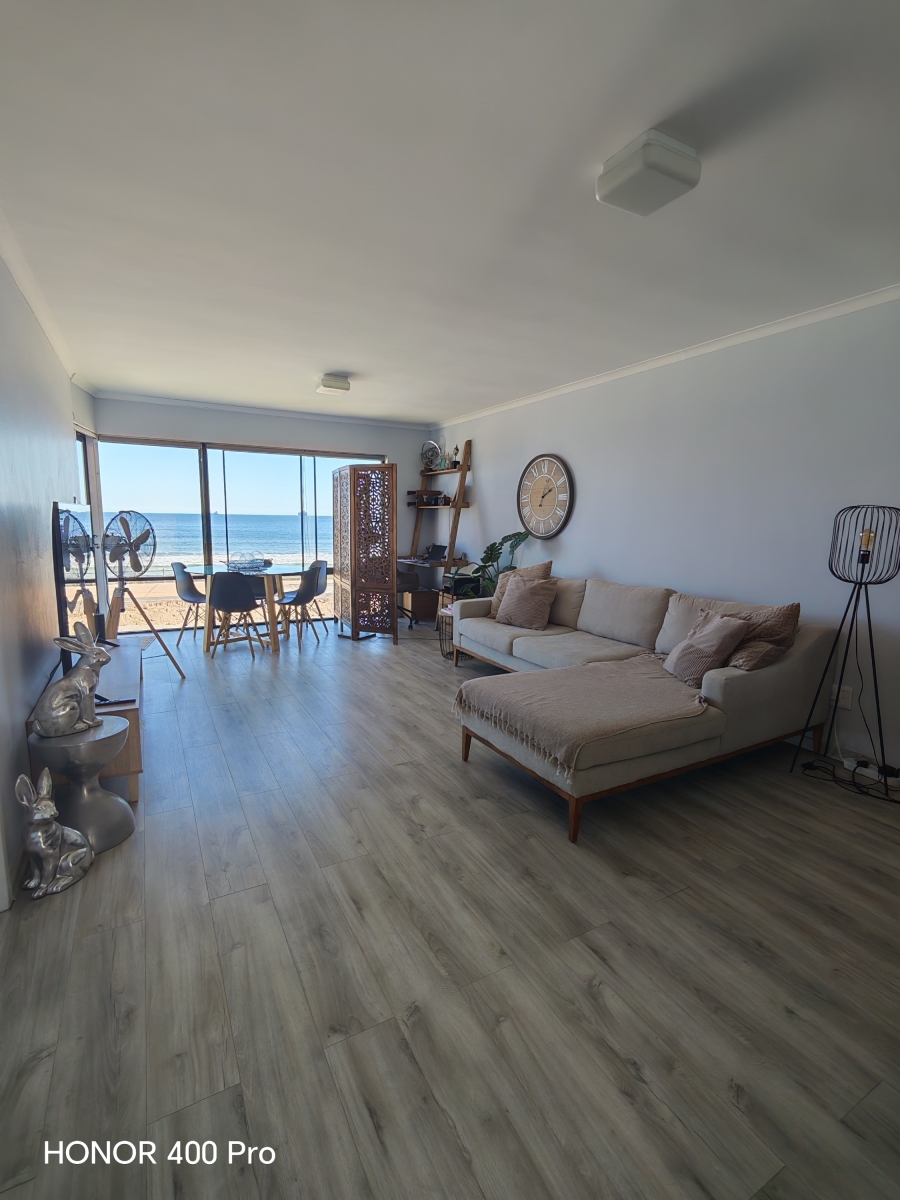 2 Bedroom Property for Sale in Beachfront Western Cape